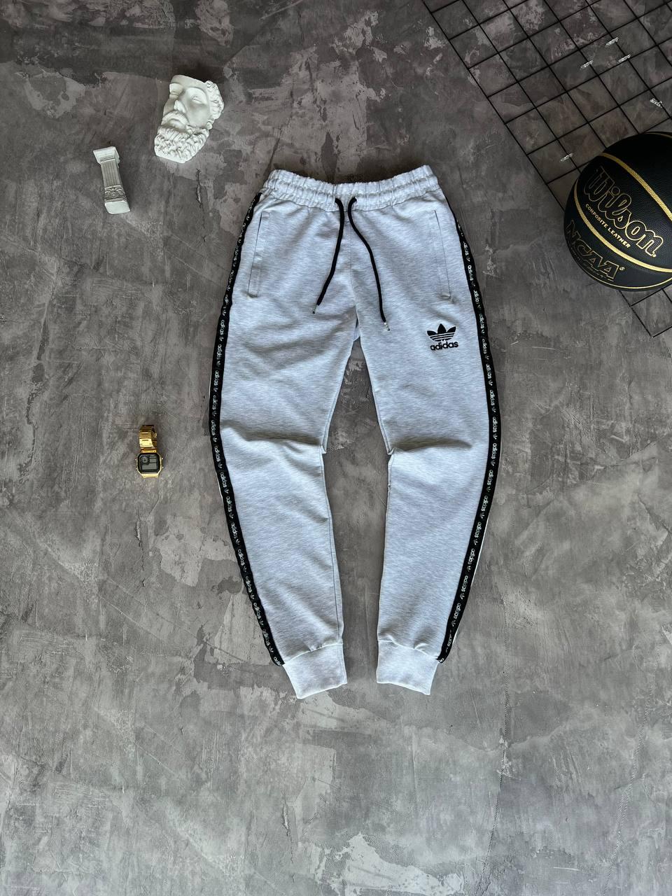Чоловічі спортивні штани Adidas M1998 сірі