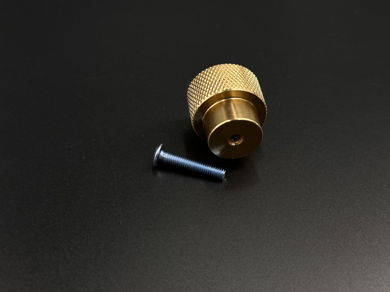 Ручка меблева металева. Колір золотий. 26х25мм