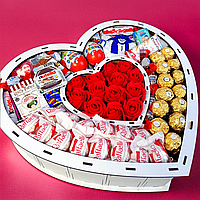 Солодке серце з солодощами для дівчини на Новий рік, новорічний корпоративний подарунковий бокс для дівчини на подарунок на|ТРЕБА