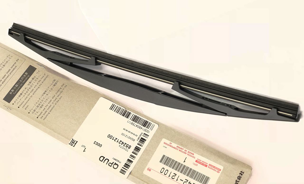 Оригінальна щітка заднього склоочисника 85242-12100 Аурис, Ярис, РАВ4