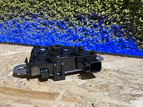 Замок капота Ford FOCUS C-MAX 2003-2007 Ford Focus C-MAX EZC-FR-007