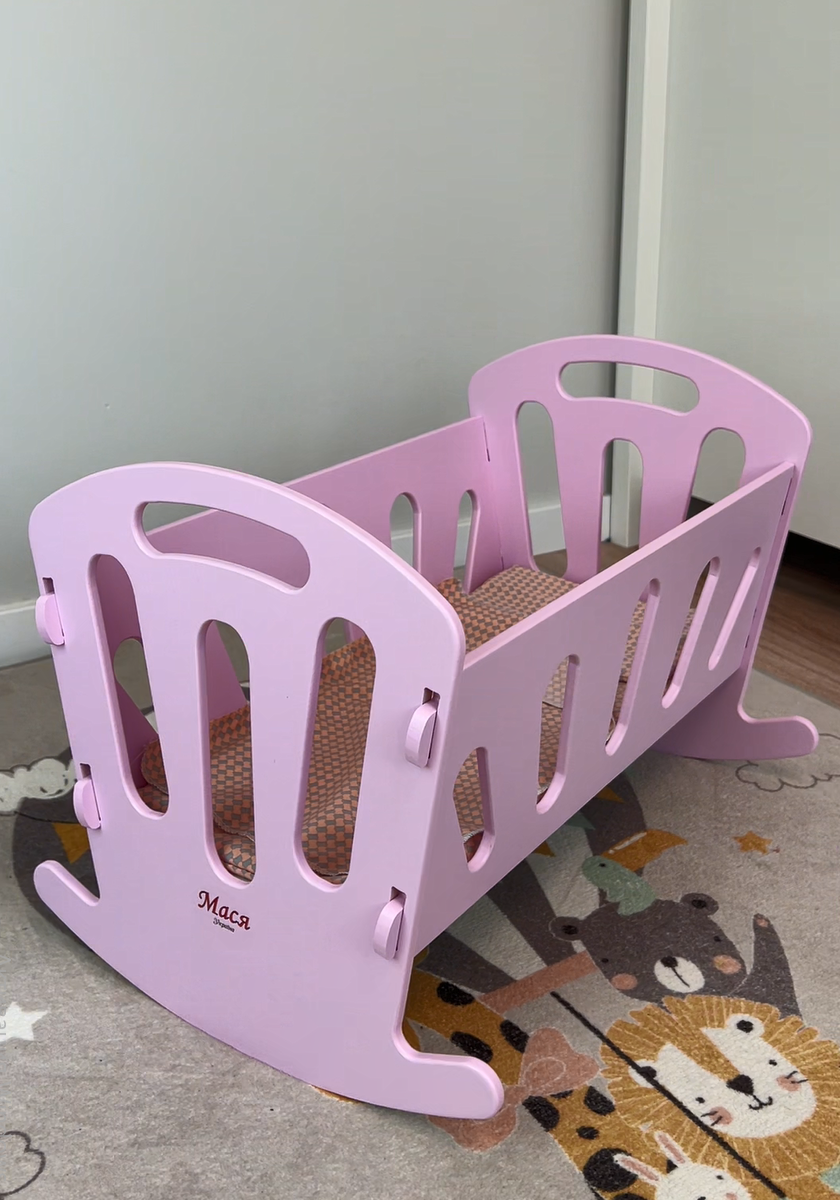 Іграшкова дерев'яна рожева кроватка-качалка для ляльок., фото 1