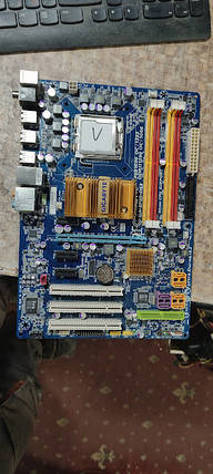Мат. плата Gigabyte GA-EP35-DS3 rev2.1 LGA775 P35 PCI-E+GbLAN SATA RAID ATX 4DDR2 No 230910102, фото 1