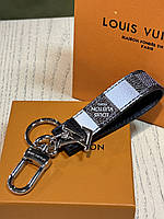Брелок для сумки або ключів Луї Вюїтон сіро-білий з логотипом