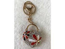 Брелок со стразами 596486145175588