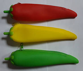 Пенал сум. 1 відд. силікон No300-3 "Перець" 20*5 см, 3цв.