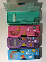 Пенал пластик. No588-90 "Фрукти" на магніті+2я Підстругачка 22*7,8*3