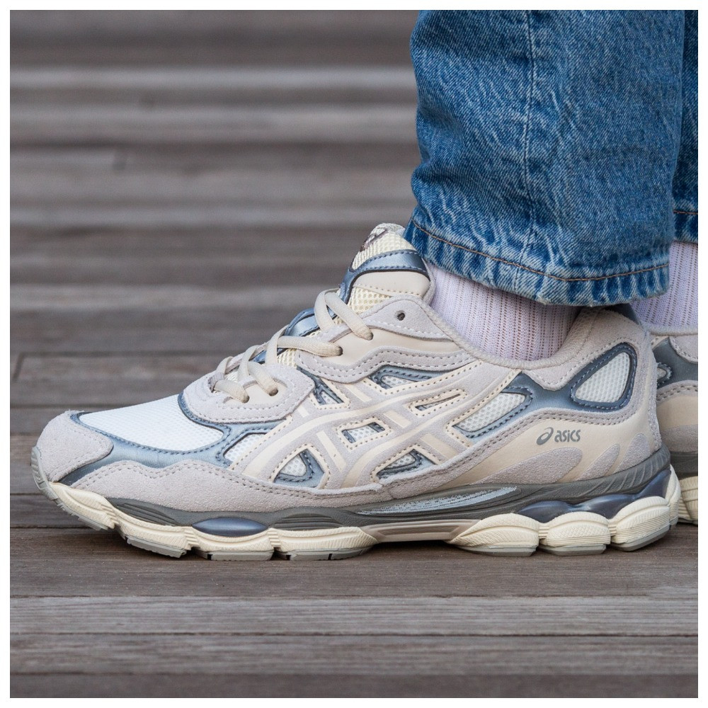 Чоловічі кросівки Asics Gel-NYC Beige Grey, бежеві замшеві кросівки асікс гель нік