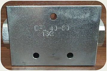 Ділювач потоку, 100-120 л/хв, різь 3/4-3/4-1"BSP, сталевий корпус PN300