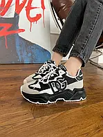 DG Daymaster Black/White