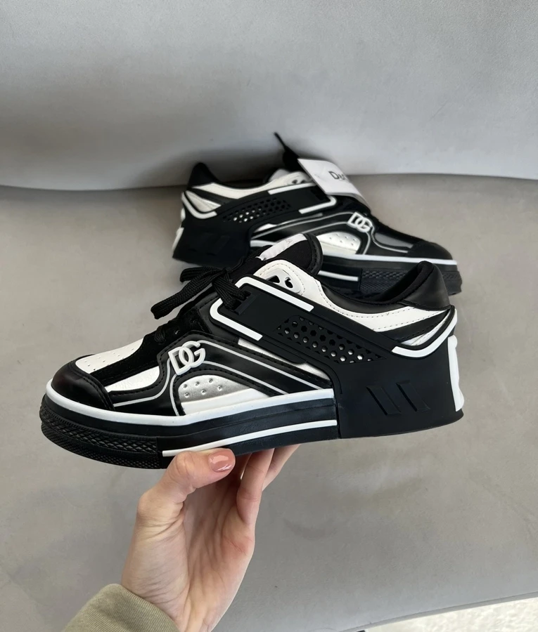 DG Black/White, фото 1