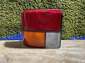 Ліхтар задній лівий Volkswagen Transporter (T4) 07.90-03.03 Фольксваген Транспортер Т4 701945095