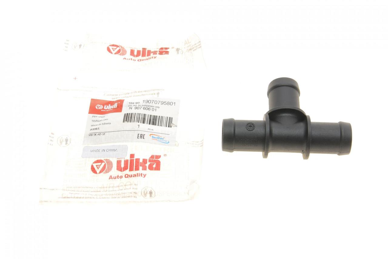 Фланець системи охолодження VW Golf / Jetta / Tiguan / Crafter / T4 91- (трійник) Vika 19070795801