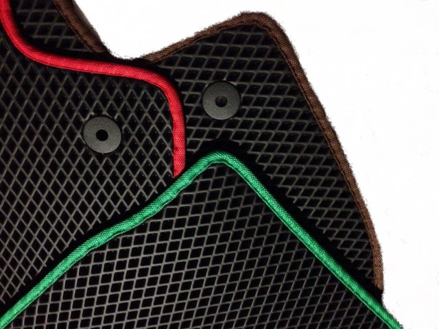 кліпси для автомобільних килимків