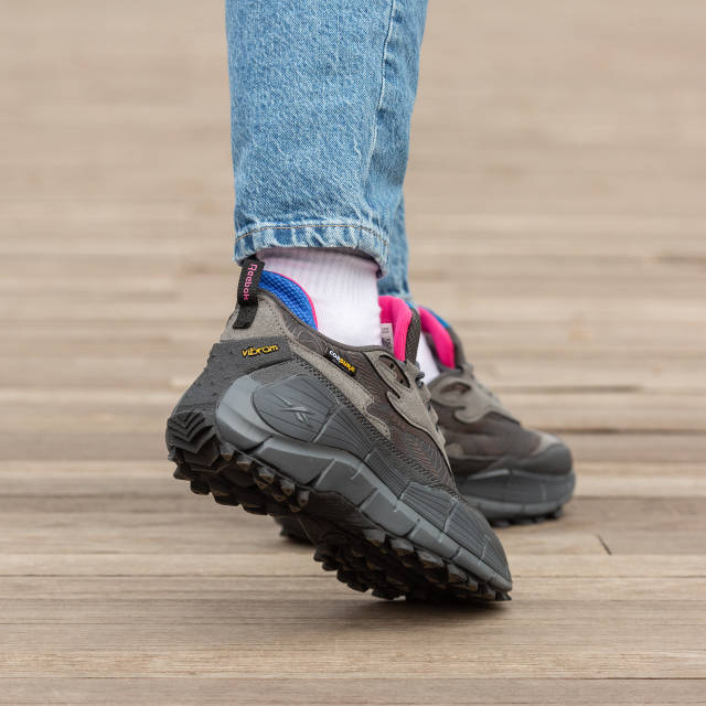 Чоловічі кросівки Reebok Zig Kinetica 2.5 Edge 'Pure Grey