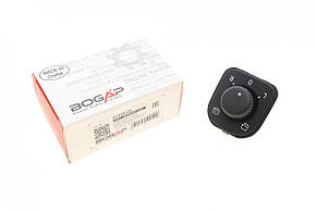 Вимикач дзеркал з електроприводом VW Golf VI / Passat 05-13 Bogap A7335124