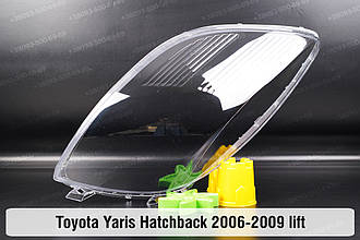 Скло фари Toyota Yaris Hatchback (2006-2009) рест ліве