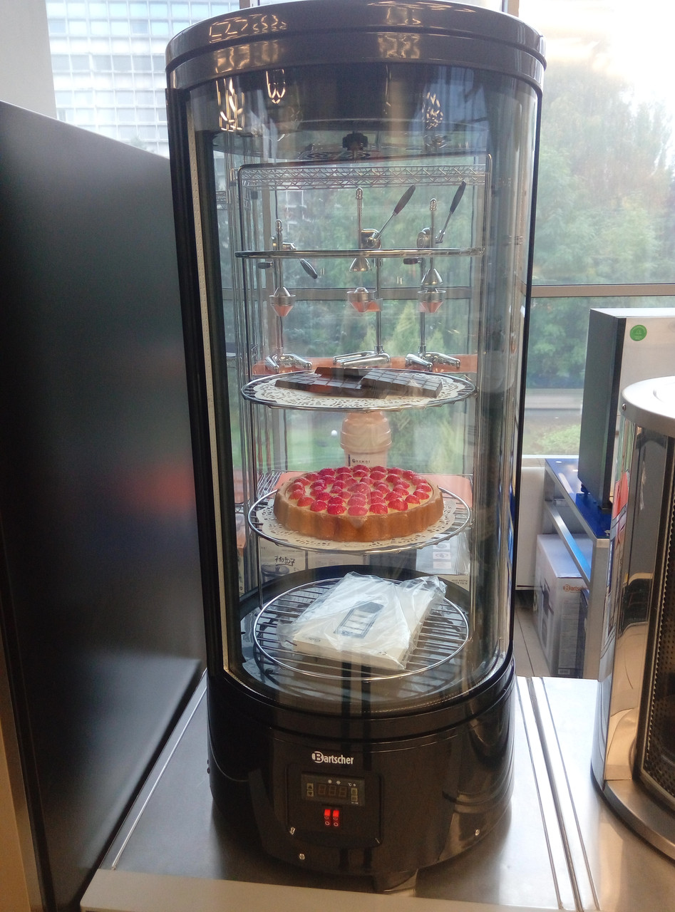 Вітрина холодильна EWT INOX RTC-72L, фото 1