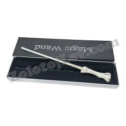 Лорд Волдеморт паличка світиться