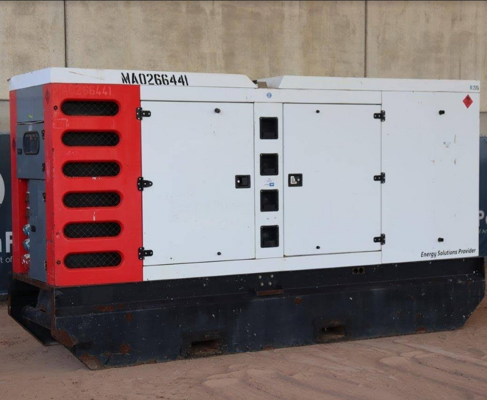 Дизельний генератор SDMO 275 Kva 2012p, 5590м.г