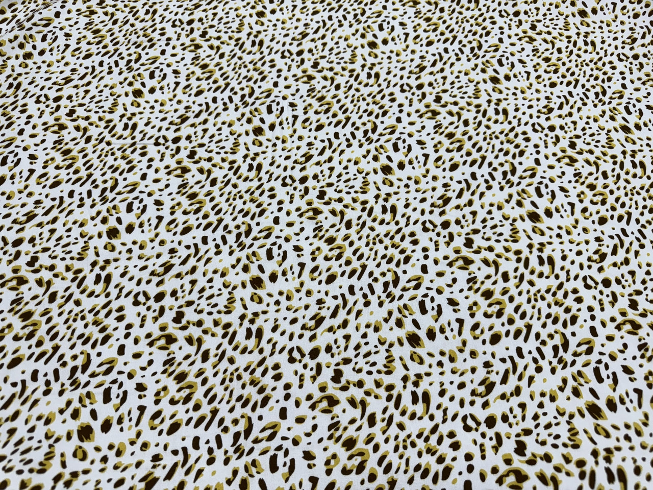 Тканина штапель, леопард на білому фоні, віскоза 100%. №1925, фото 1
