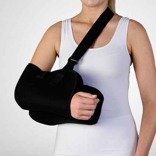 Бандаж для плечового суглоба з відводящою подушкою на 30° Orthopoint SL-03 на праву і ліву руку.