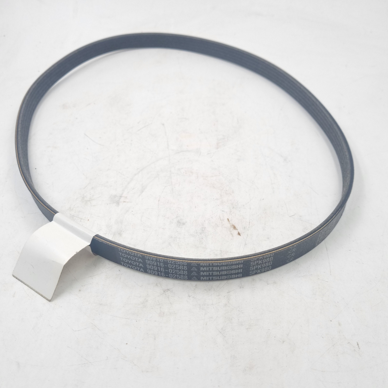 Оригінальний ремень приводной 90916-02588 Королла