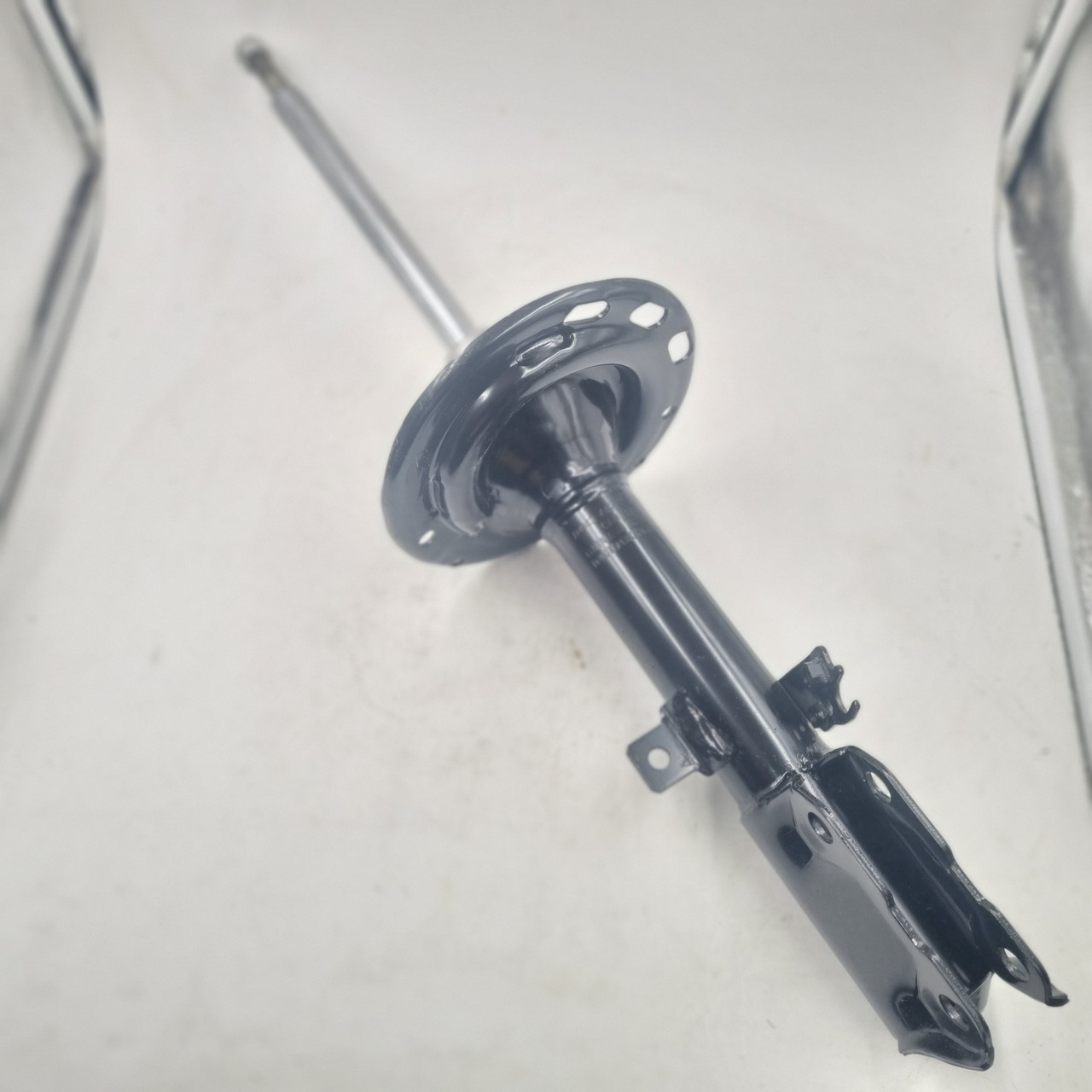 Оригінальний амортизатор задній правий 48530-89025 Камрі, Лексус RX