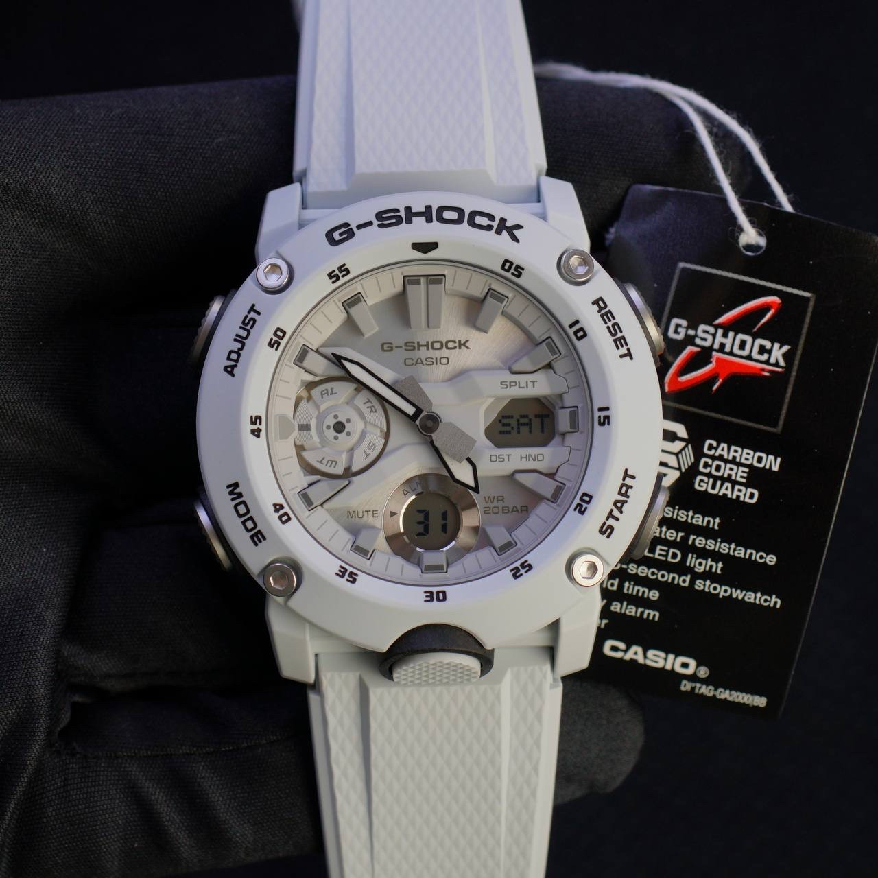 Часы Casio G-Shock GA-2000S-7AER