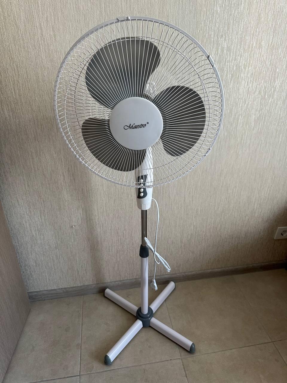 Підлоговий вентилятор Maestro MR-900 60 Вт