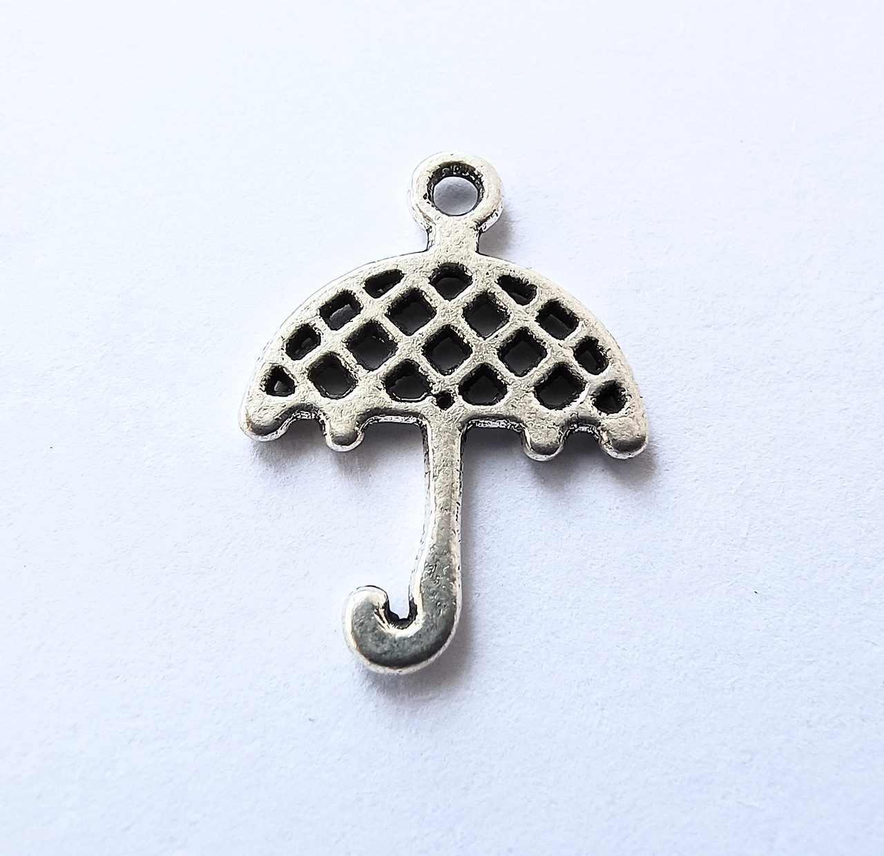 Підвіска Finding Кулон шарм парасолька Античне срібло 21 мм x 16 мм