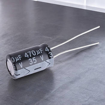 Конденсатор 470 Мкф/35V