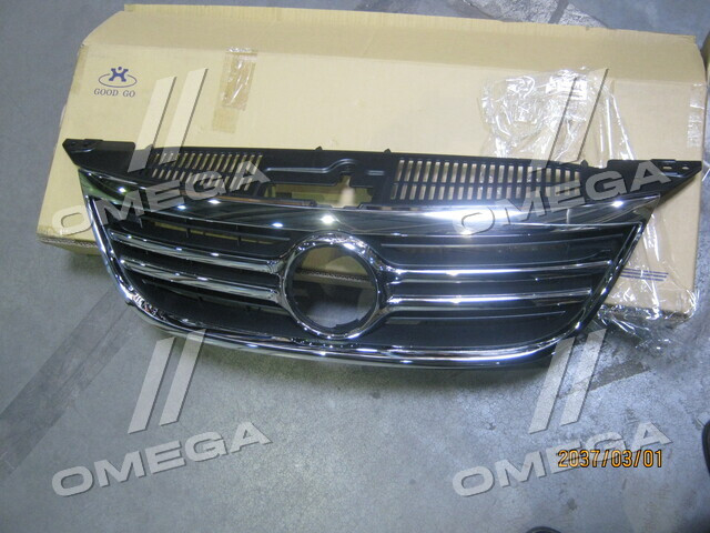 Решетка радиатора Фольксваген Тигуан VOLKSWAGEN TIGUAN 2007-2011 (TEMPEST)