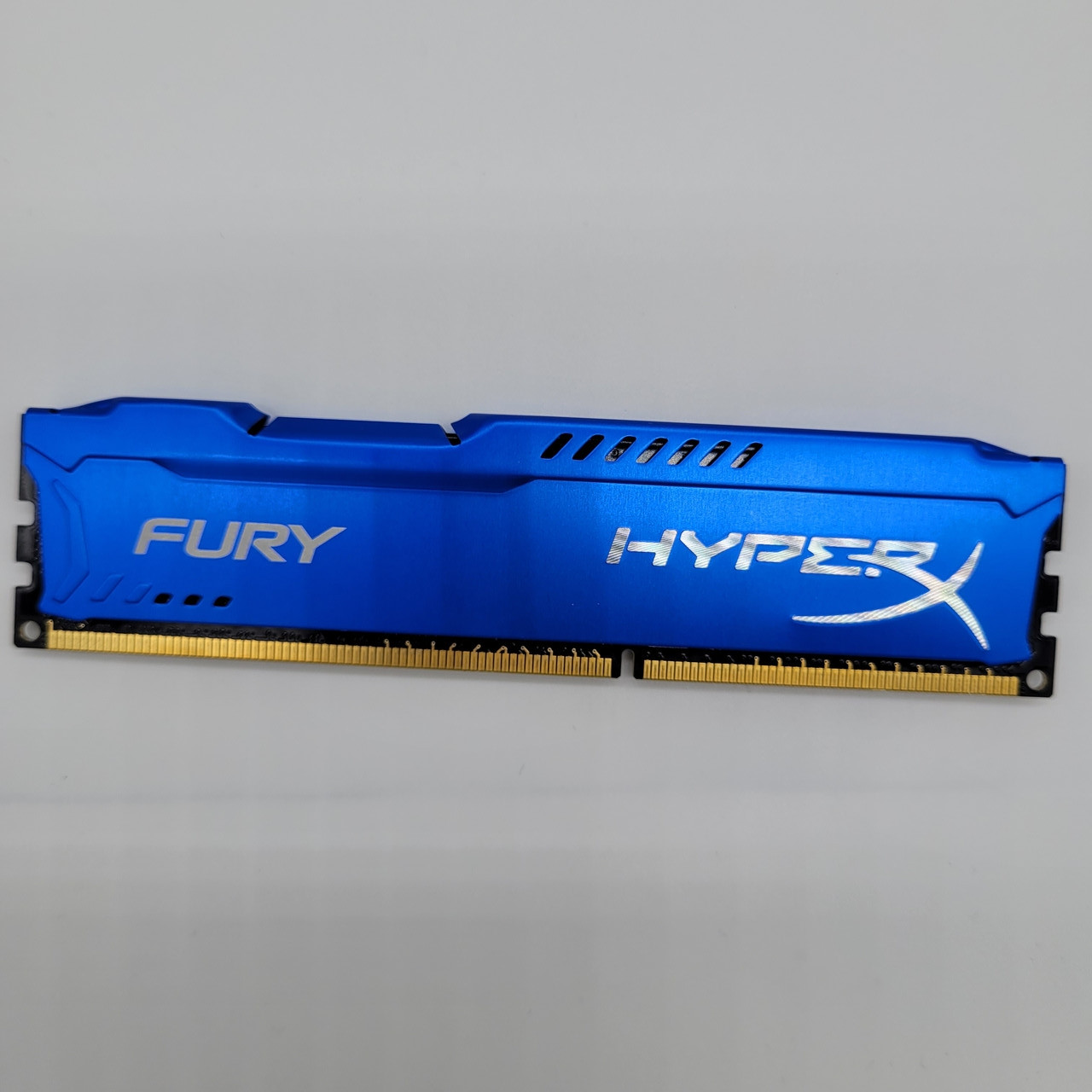 Ігрова оперативна пам'ять Kingston HyperX Fury DDR3 4Gb 1333MHz PC3-10600U 1R8 CL9 (HX313C9F/4) Б/У