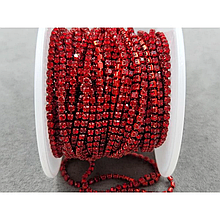 Стразовий ланцюг SS6 (2мм) червоний в однотонному металі (10ярдів)