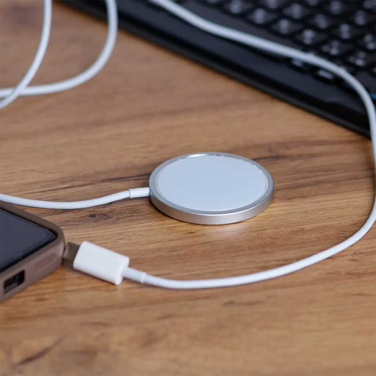 Бездротовий зарядний пристрій для гаджетів MagSafe Charger 1 метр