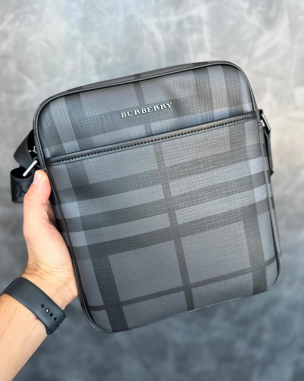 Чоловіча Чорна Сумка Месенджер Burberry