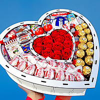 Солодкий новорічний подарунковий бокс для коханої дівчини на Різдво, смачні подарункові набори із солодощами на свято Нова рік