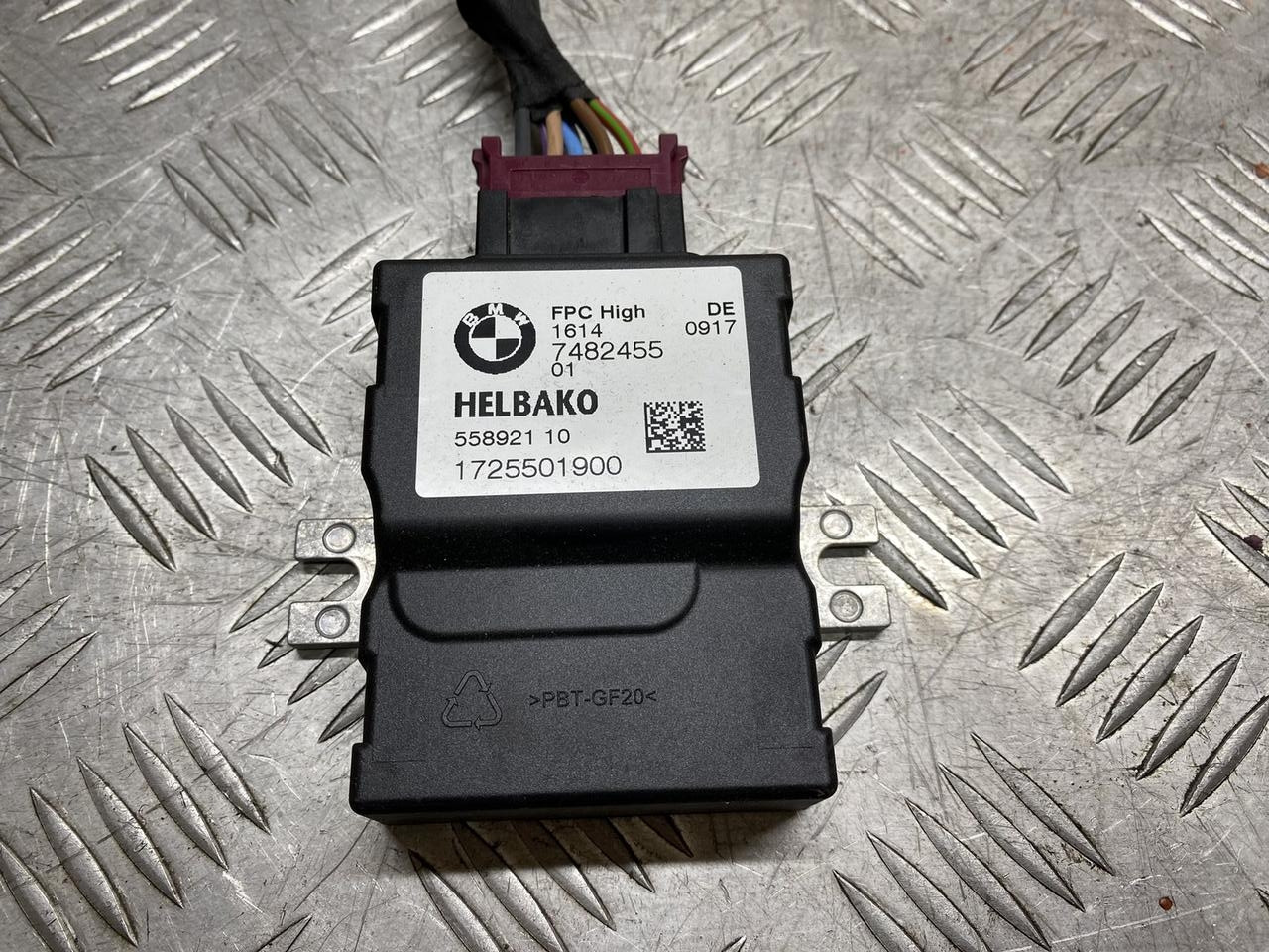 Б/в блок управління паливним насосом BMW 5 G30 g20 g21 f90 g31 g32 g11 g12 g14 g15 g16 16149452468, фото 1