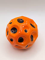 Стрибаючий м'яч жовтогарячий антистрес sky ball gravity мун болл стрибунець антигравітаційний м'ячик