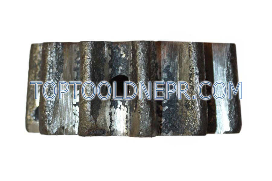 

Шестерня для бетономешалки 69х65х17х24 12зубов