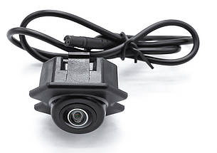 Камера переднього виду на Chevrolet Cruze