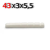 Поріжок для електрогітари типу Fender Stratocaster или Telecaster (бичача кістка) 43х3х5,5