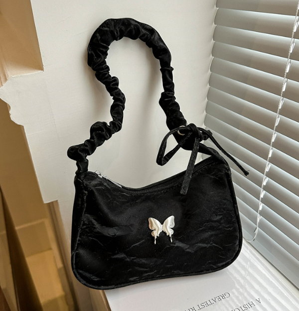 Сумка багет жіноча через плече з метеликом чорна корейський стиль CAHRES&HEKA, фото 1