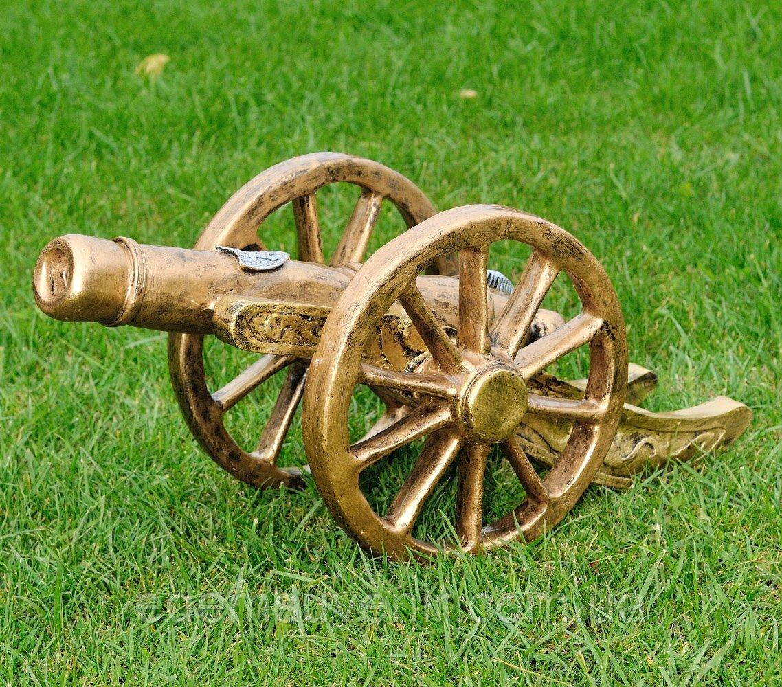 Садова фігура Гармата