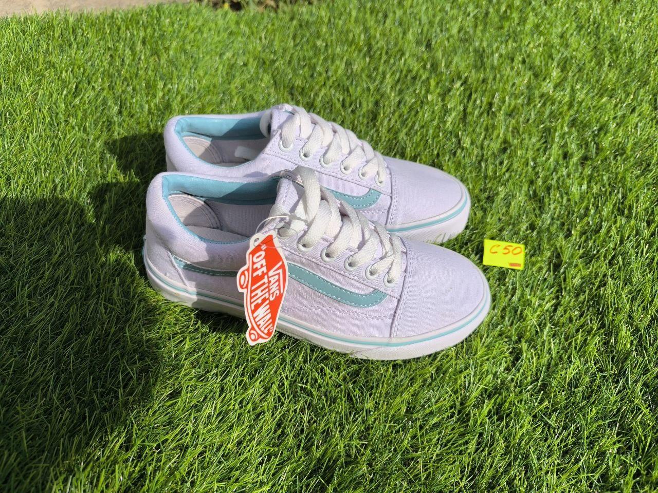 СКИДКА 36 р Кеды БЕЛЫЕ с голубой полосой Vans Old Skool  WHITE / Light Blue кроссовки 2024 унисекс