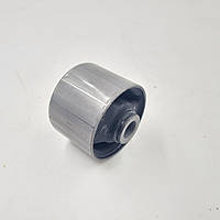 Оригінальний сайлентблок передньої балки диференціалу передній MR374574 PAJERO Паджеро Вагон