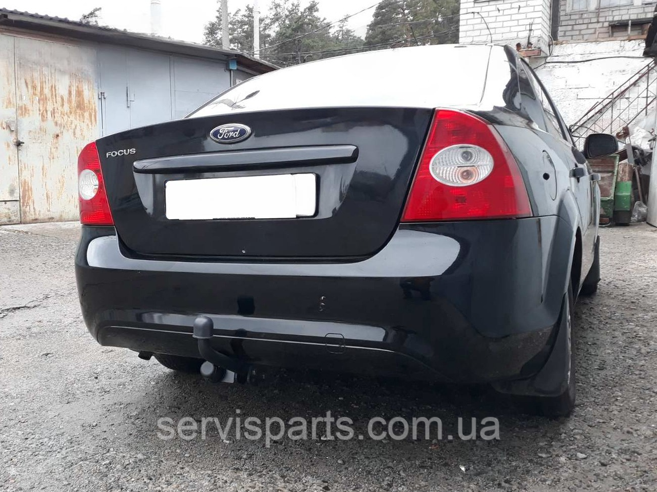 Фаркоп Ford Focus II sedan 2003-2011 (Форд Фокус 2 седан) без підрізу бампера