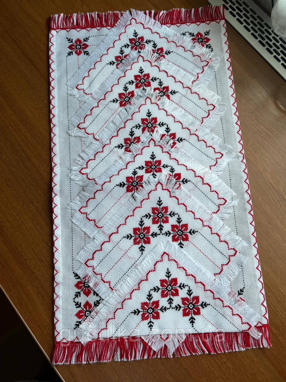 Набір вишитих серветок святковий ручної роботи, фото 1