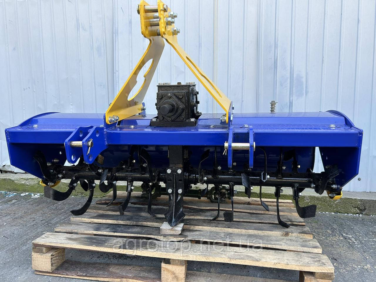 Почвофреза ФН-2,4+кордан в комплекті